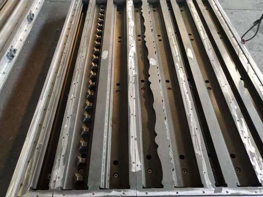 Composants structurels et isolation thermique produits avec EPS Moule personnalisé