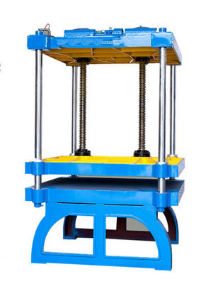 Machine de moulage de mousse de polystyrène de construction EPS en polystyrène de polystyrène entièrement automatique